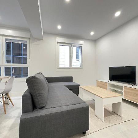 1 Piso 2 Habitaciones Centro Al Lado De Principe - Homeygalicia Vigo Eksteriør billede