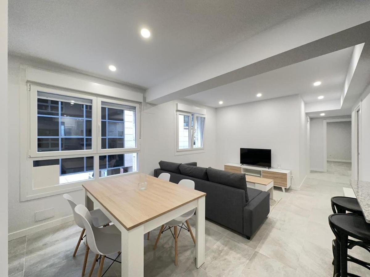 1 Piso 2 Habitaciones Centro Al Lado De Principe - Homeygalicia Vigo Eksteriør billede