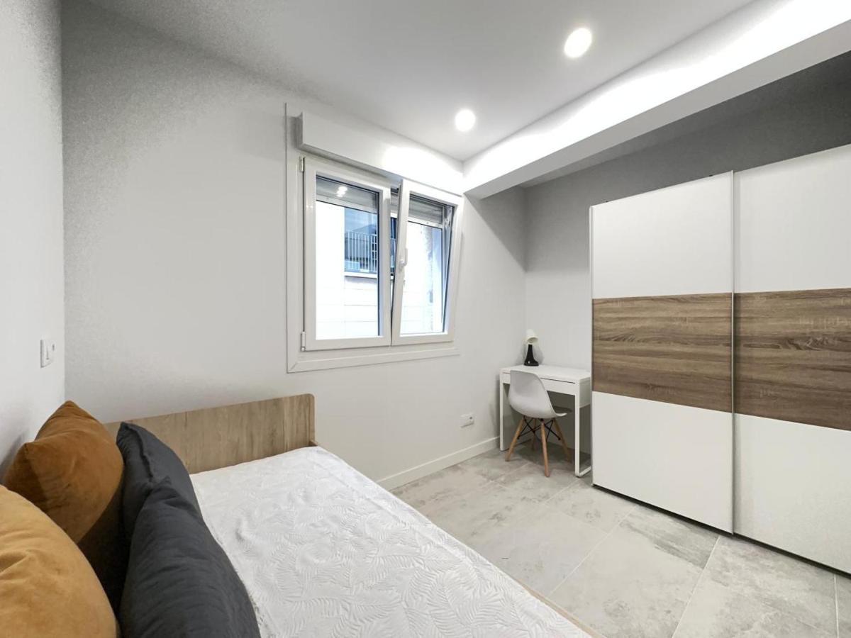1 Piso 2 Habitaciones Centro Al Lado De Principe - Homeygalicia Vigo Eksteriør billede