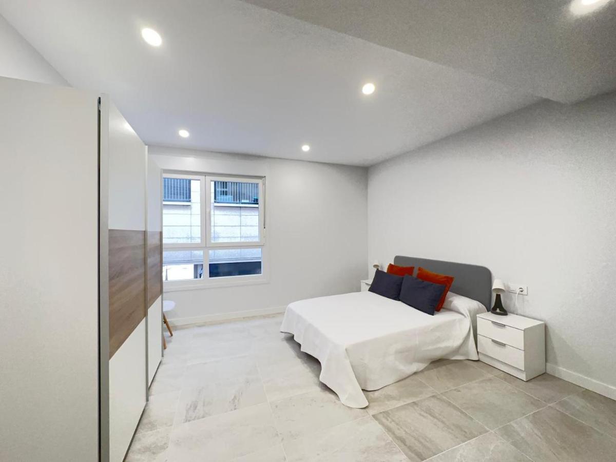 1 Piso 2 Habitaciones Centro Al Lado De Principe - Homeygalicia Vigo Eksteriør billede